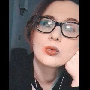 Meet your Posher, Alexa
